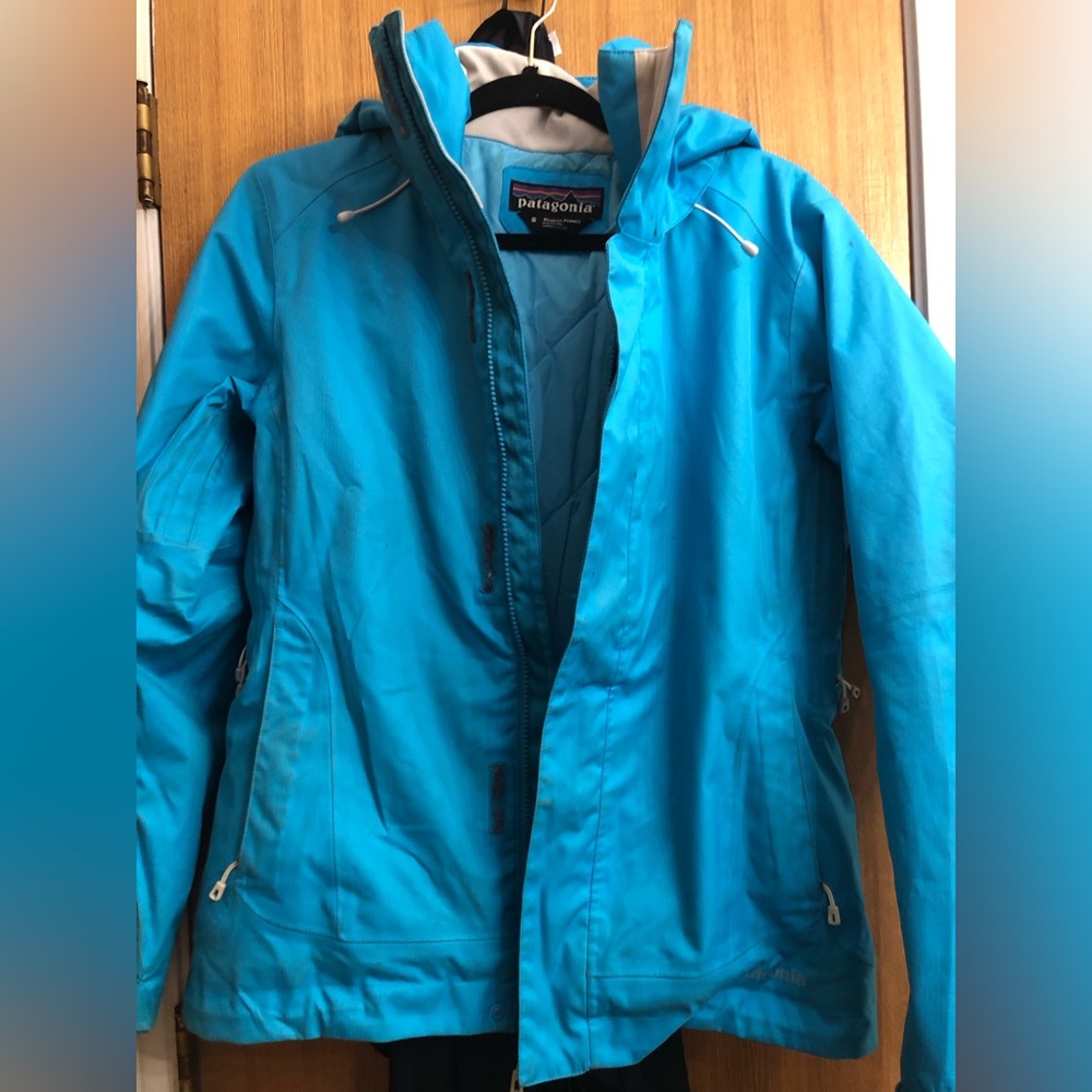 Patagonia H2NO ski jacket. Size small
